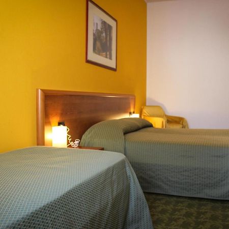 Hotel Centrale Este Eksteriør bilde