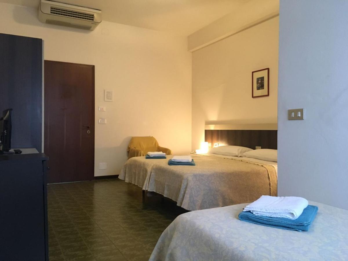 Hotel Centrale Este Eksteriør bilde