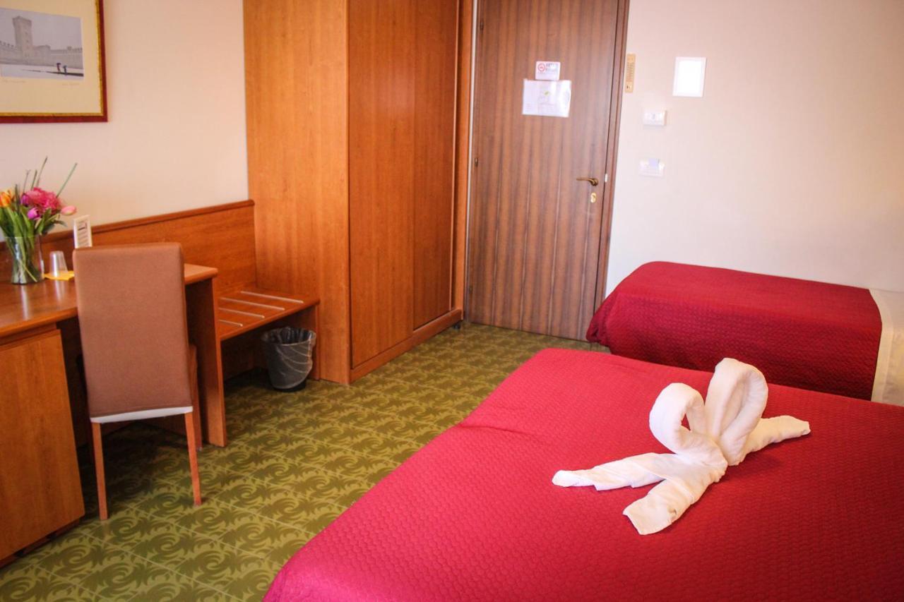 Hotel Centrale Este Eksteriør bilde