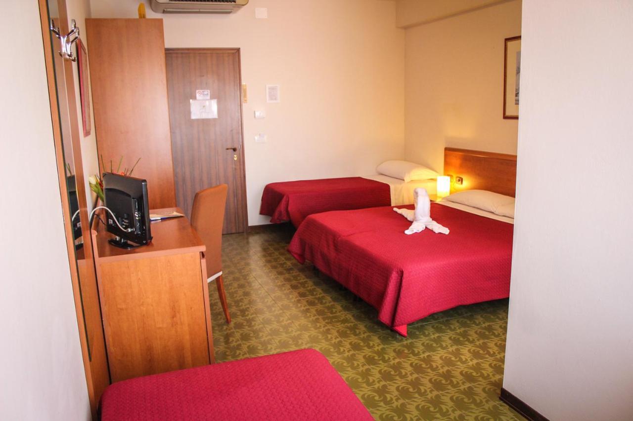 Hotel Centrale Este Eksteriør bilde