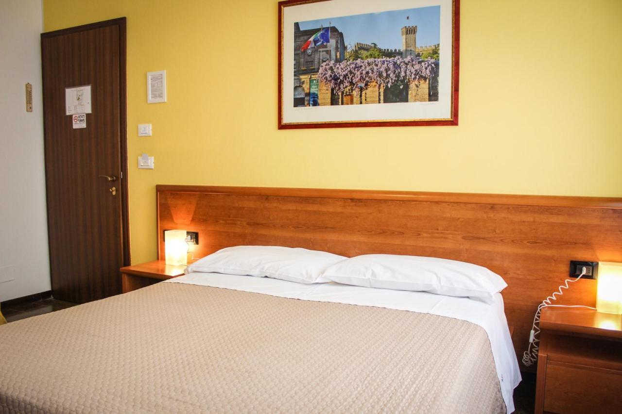 Hotel Centrale Este Eksteriør bilde