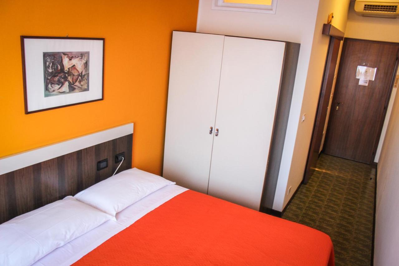 Hotel Centrale Este Eksteriør bilde