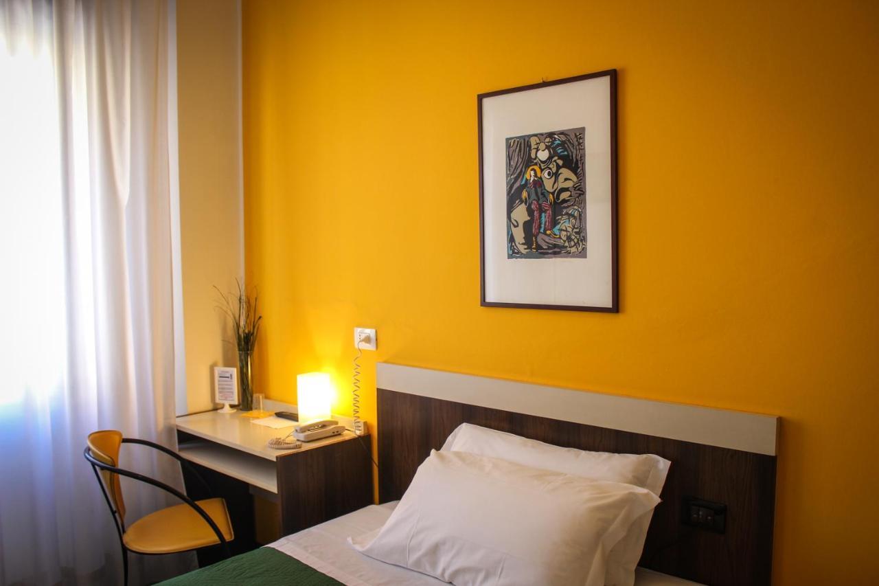 Hotel Centrale Este Eksteriør bilde